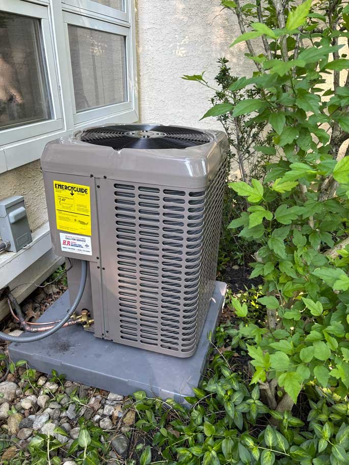 Technician providing HVAC emergency solutions in Atlantic County NJ